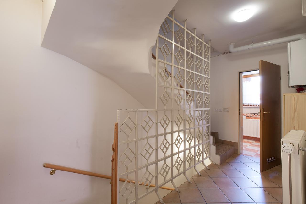 Spacious 2-Bedroom Apartment Zabjak With Ac Tour As Ljubljana Dış mekan fotoğraf